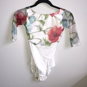 white Eleve leotard (yumiko)